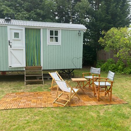 Jasmine The Shepherd Hut Woodhall Spa Esterno foto