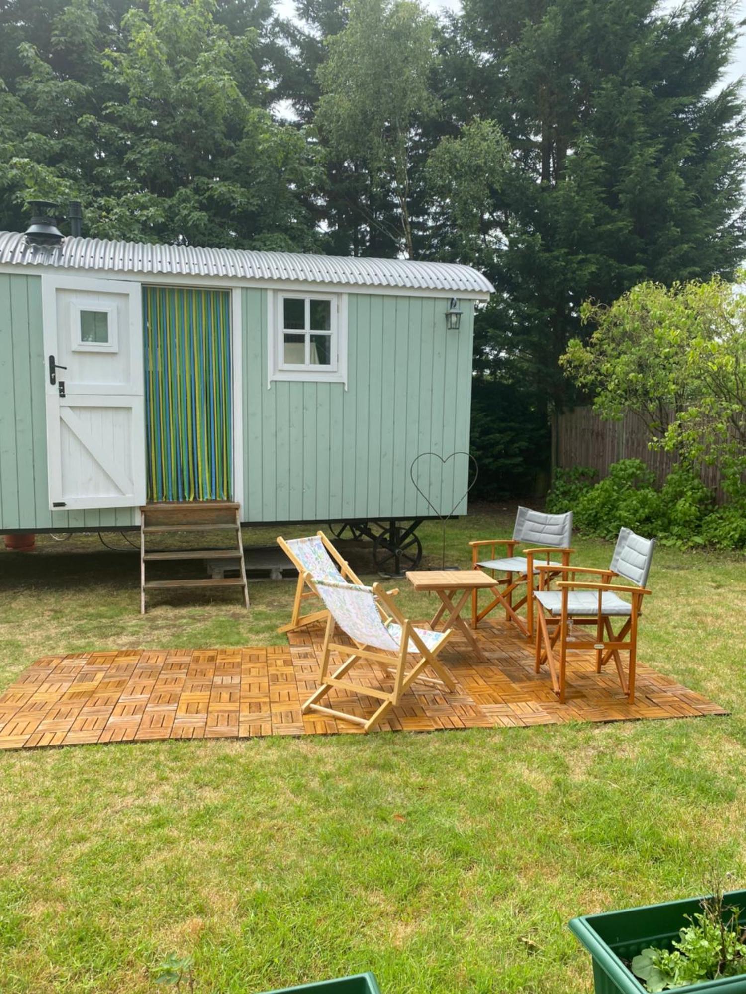 Jasmine The Shepherd Hut Woodhall Spa Esterno foto